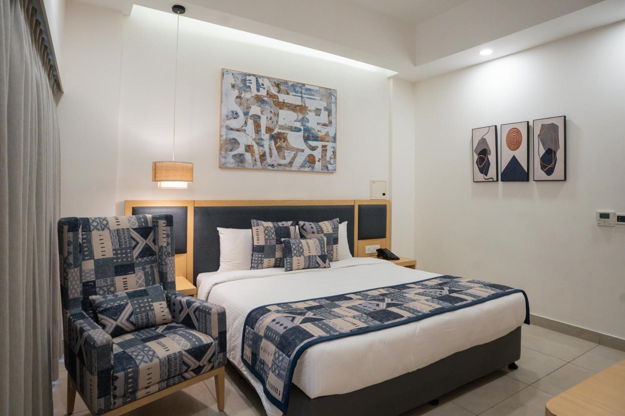 Ar Suites Klj Square 古尔冈 外观 照片