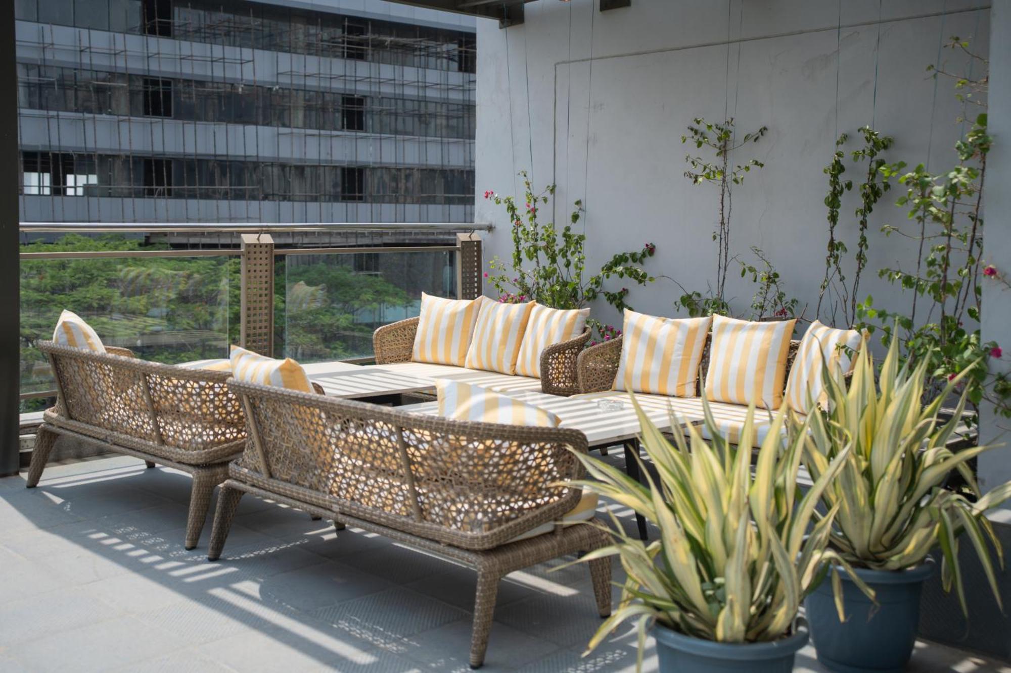 Ar Suites Klj Square 古尔冈 外观 照片
